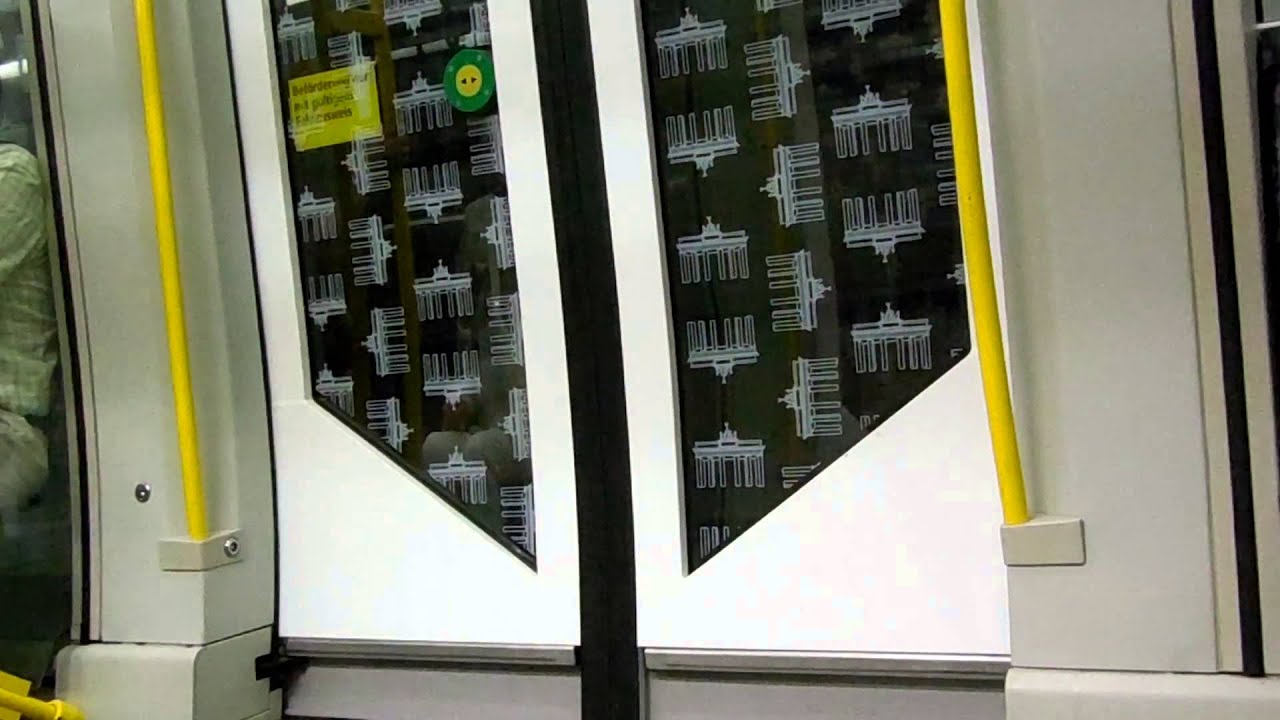 Mitfahrt auf der Berliner U5 Alexanderpl. - Schillingstra&szlig;e[FULL HD]
