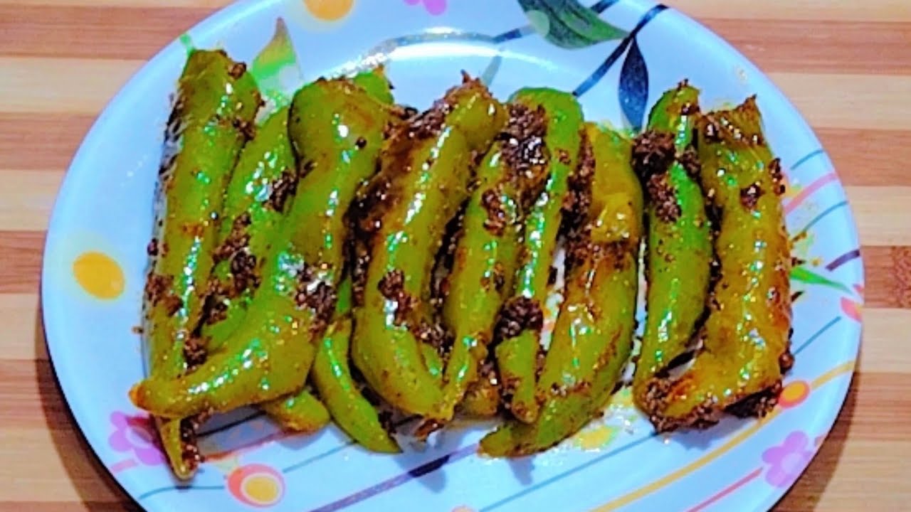मिर्च फ्राई ऐसे बनाएंगे तो बिना भूख भी 4 रोटी खा जाएंगे |Mirch Fry Recipe I Tasty Hari Mirch Fry... 