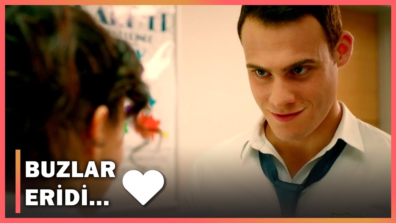 Zeynep Ve Kerem Arasındaki Buzlar Eridi! - Güneşi Beklerken 8.Bölüm