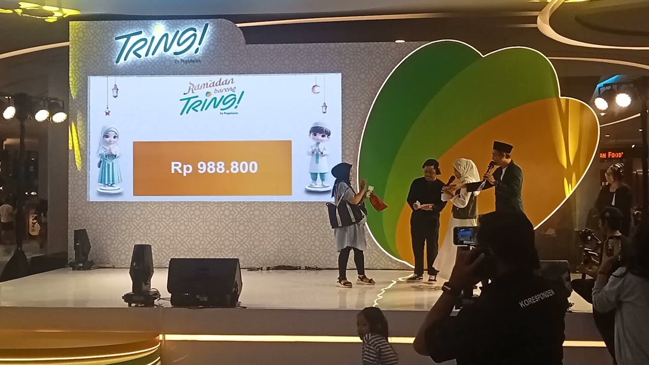 Acara Rmdn festivl tring pegadaian emas tebus murah emas di cntr atrm gaia bm ry city mall 