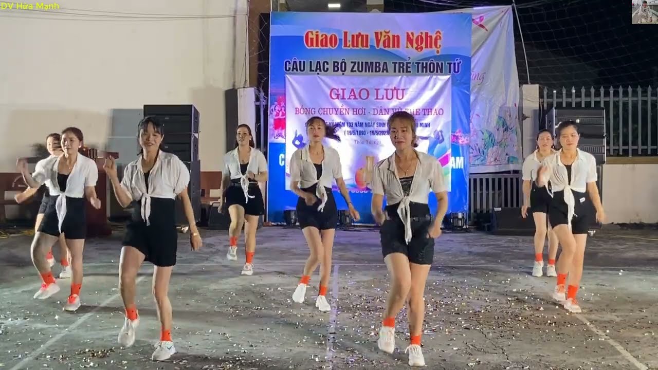 Tình Yêu Anh Dành Cho Em / dân vũ - CLB Zumba Hoa Hồng Lương Phong giao lưu thôn Tứ