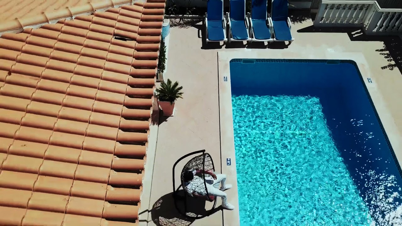 B.Baby - Ewah (Official Video)