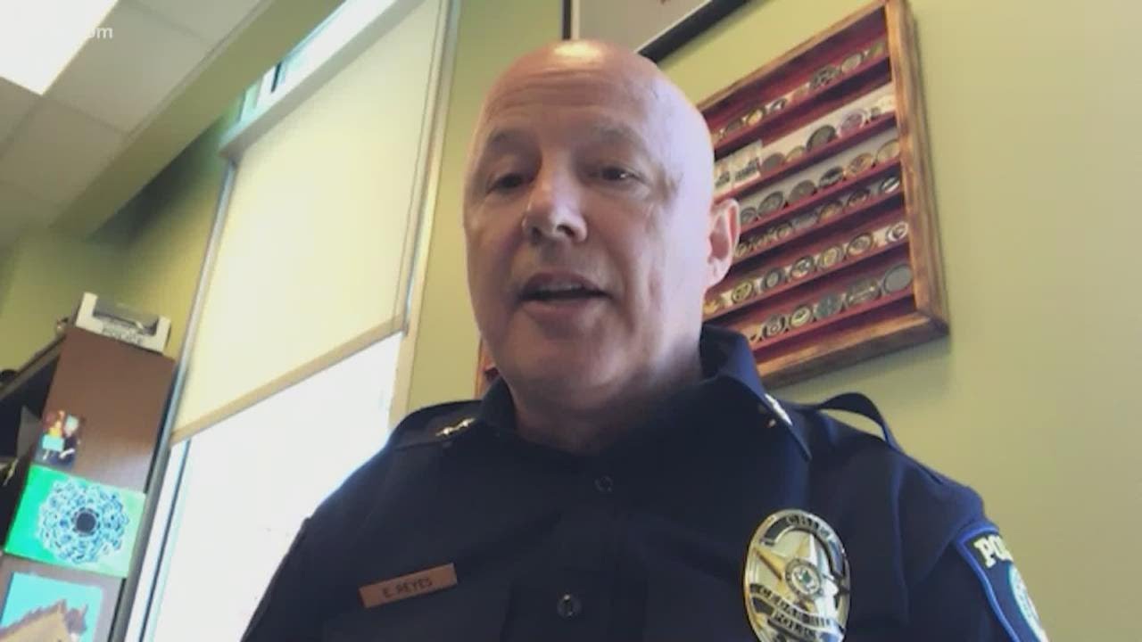 Police officers across America are quitting over defund the police concerns