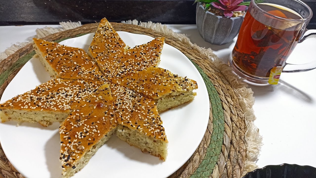 كعكة هشة باليانسون وخفيفه من انجح الكعكات البسيطه بدون خلاط او خفاقه كهربائيه