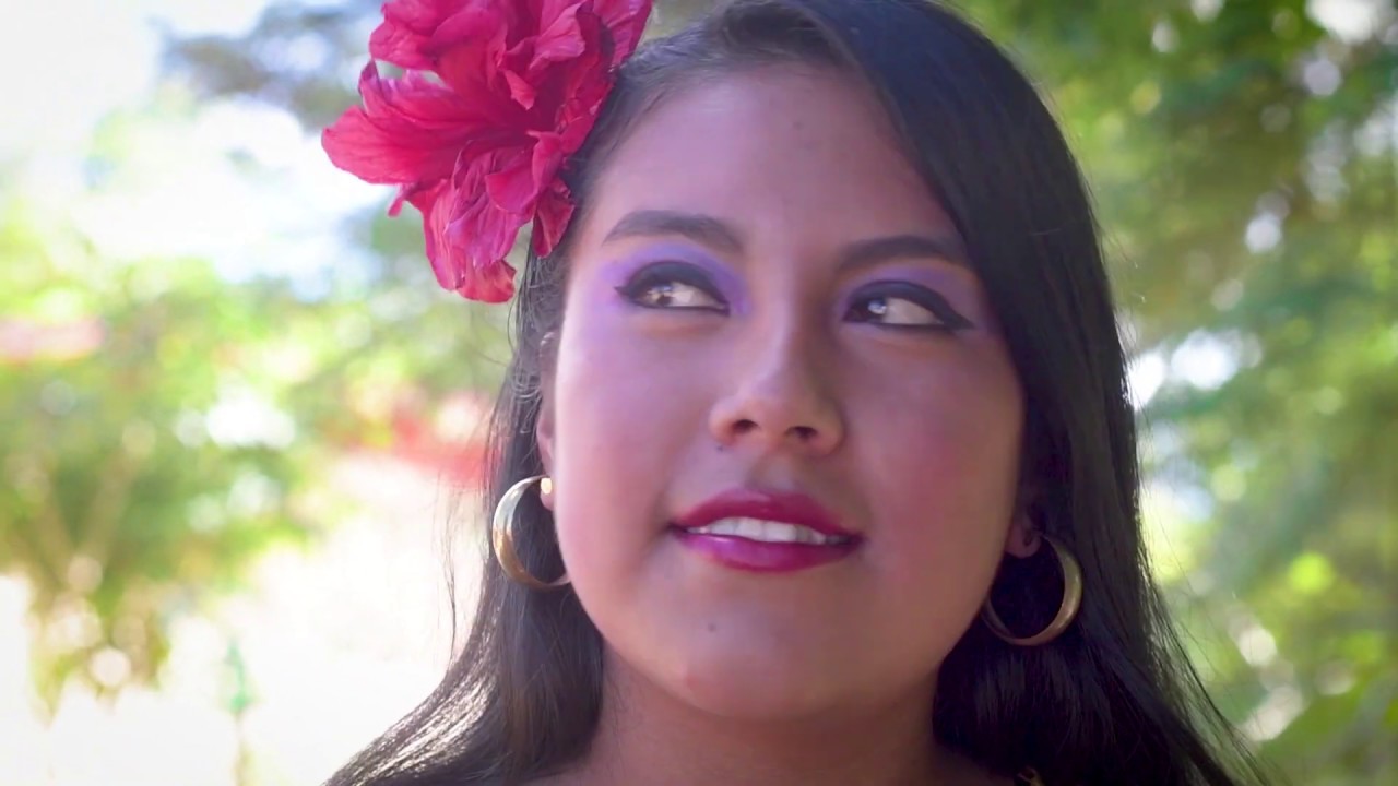 PLAYA Y SOL | LAS FLORECITAS VÍDEO OFICIAL ESTRENO