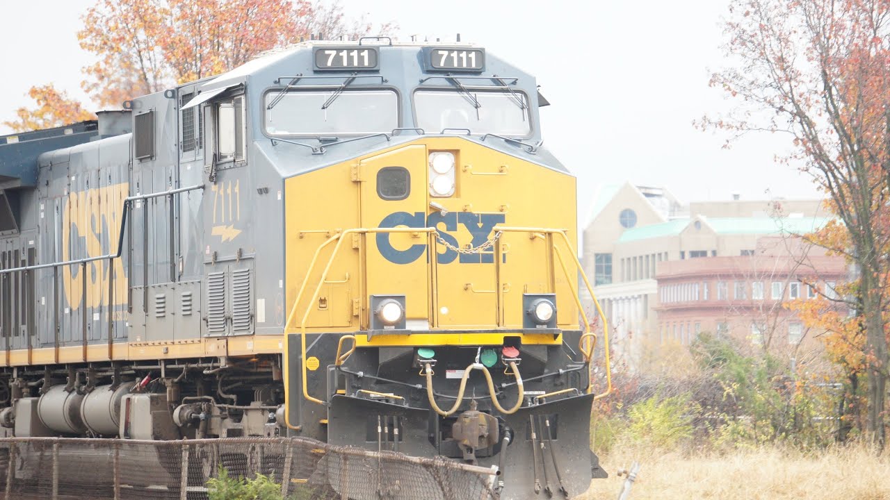 CSX I031 at Alexandria WITH W CREW
