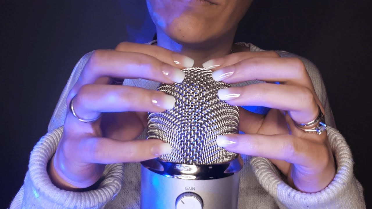 ASMR ~ 🎙MIC TRIGGERS IN YOUR EARS ~ NO TALKING BRUSHING, SCRATCHING, TAPPING, HOLDING