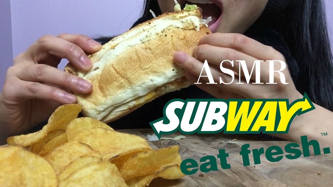 ASMR SUBWAY Pizza Sub (EATING SOUND) | SAS-ASMR