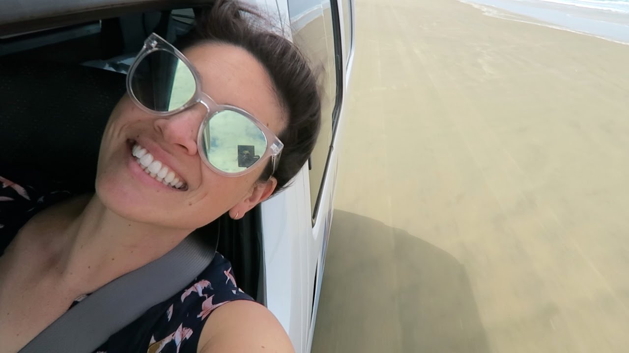 DRIVING ON THE BEACH! // Northland, NZ