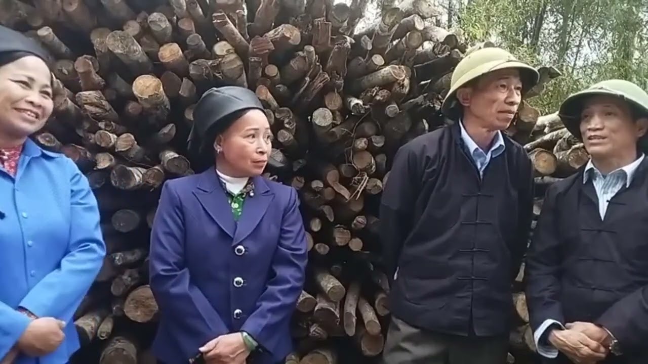 Các bạn hát dân ca đối đáp ngày Hội lồng tồng Bản chúc mùng 10 tháng giêng năm 2026 hay lắm 