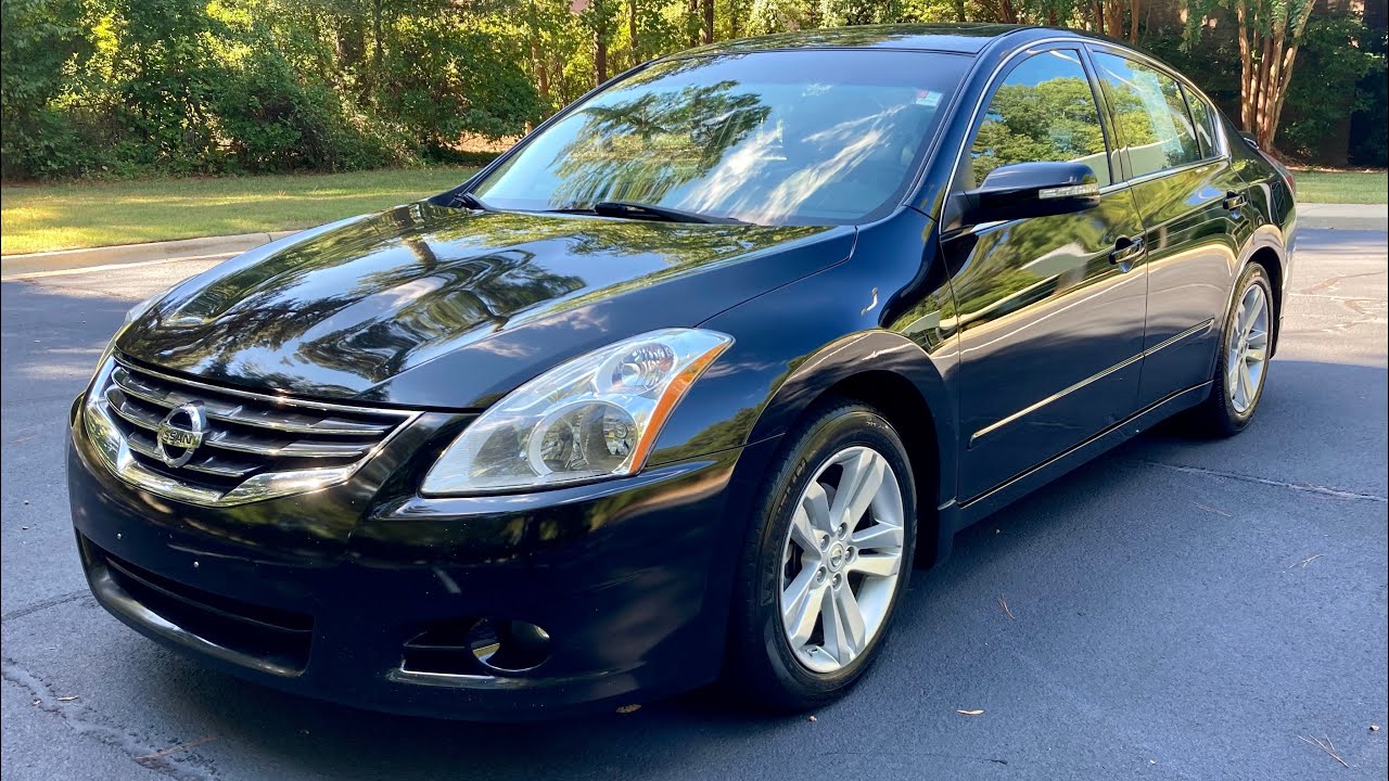 2011 Nissan Altima 3.5 SR V6 review