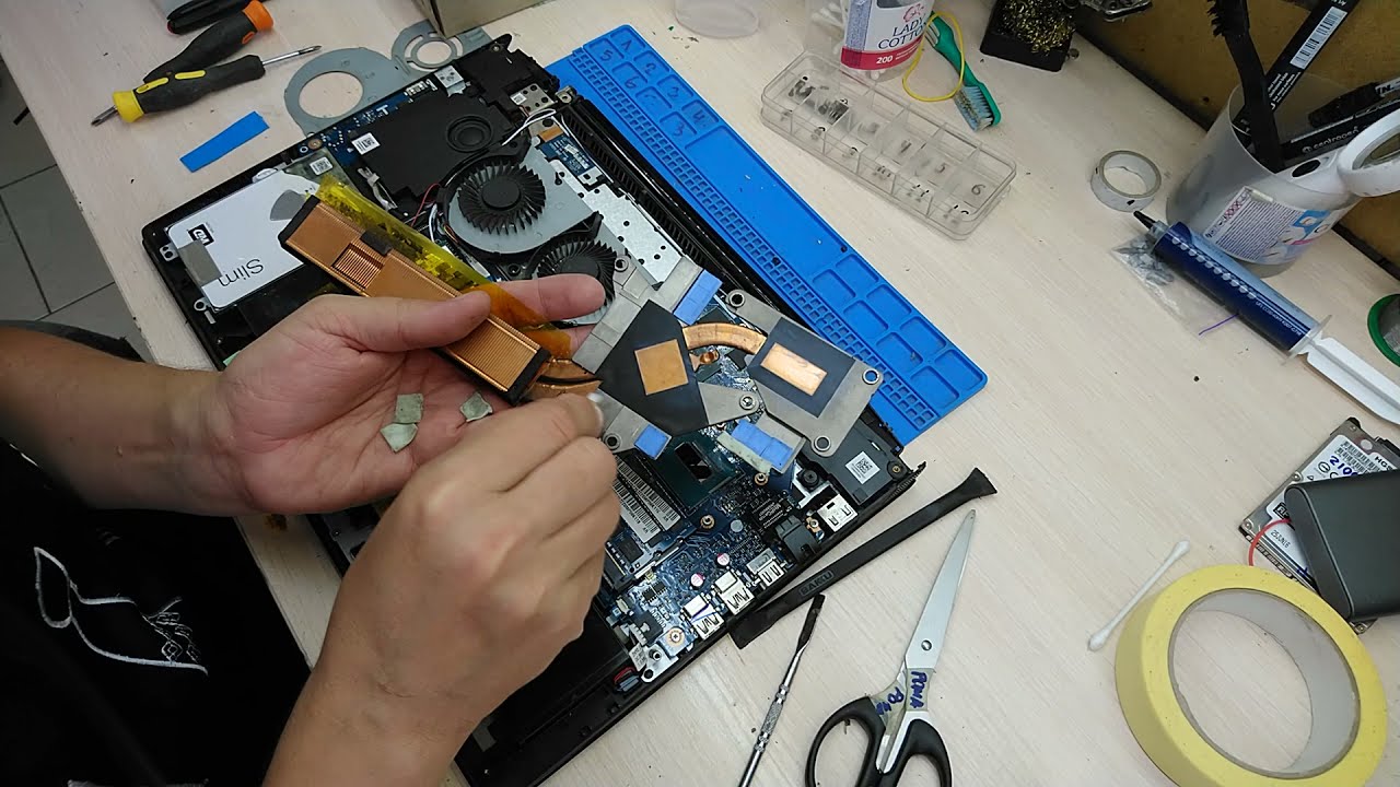 Чистка от пыли ноутбука Lenovo Y50-70. Немного СЕКРЕТОВ от работника сервисного центра.