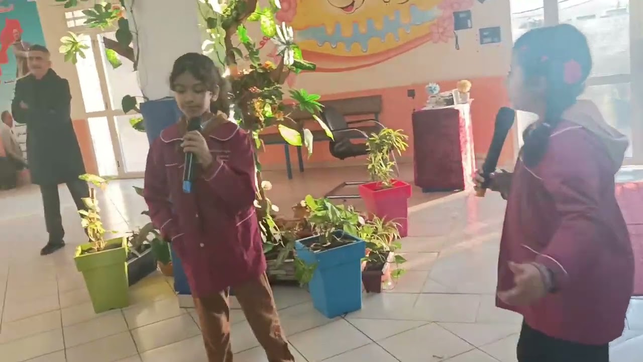 حوار  للغتين العربيه والفرنسية بمؤسسة جيل المعرفة الخصوصية