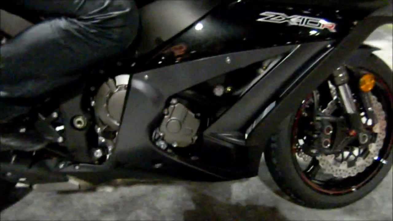 2012 Kawasaki Ninja ZX10R GREEN vs BLACK vs RED Walk Around. SEXY Girls Models. Motorcycles VLOG