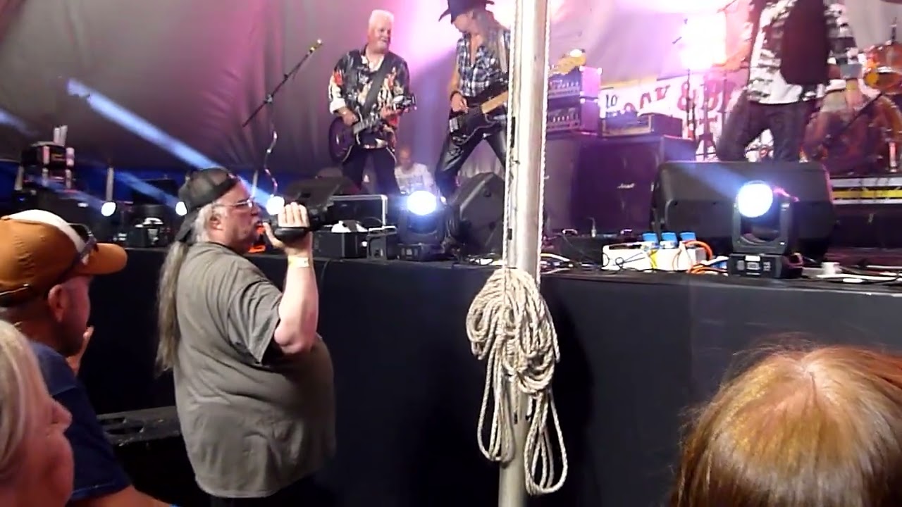 Tygers of Pan Tang - Hellbound/Love Potion No 9