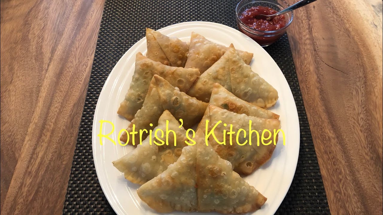 #98 Samosa met kip I with English subtitles I Rotrish's Kitchen/ Rosita Shiamrai