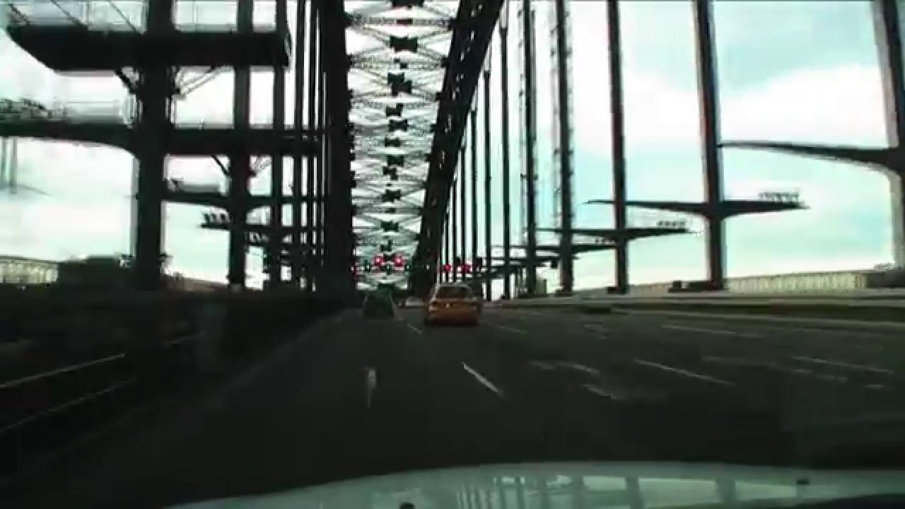Sydney Harbour Bridge Drive Northbound