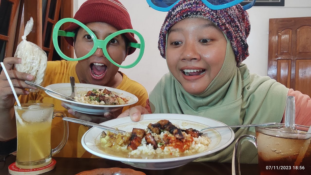 makan sate gule GO GUTE SEJAK 1939