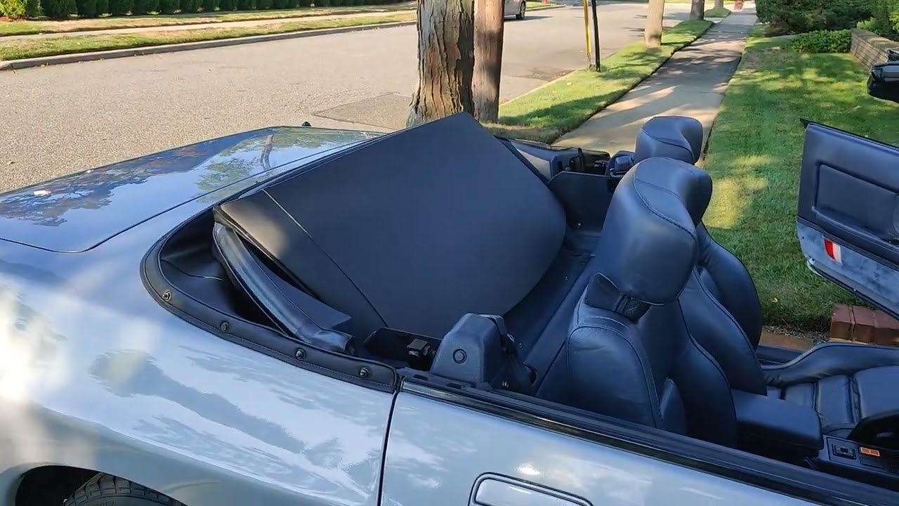 Mazda RX7 Convertible Cover On / Off