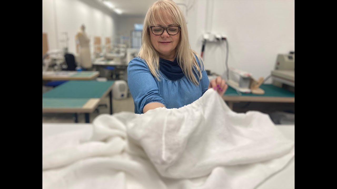 Szycie prześcieradła z narożnikiem francuskim z lnu - film instruktażowy // Alternative Textiles