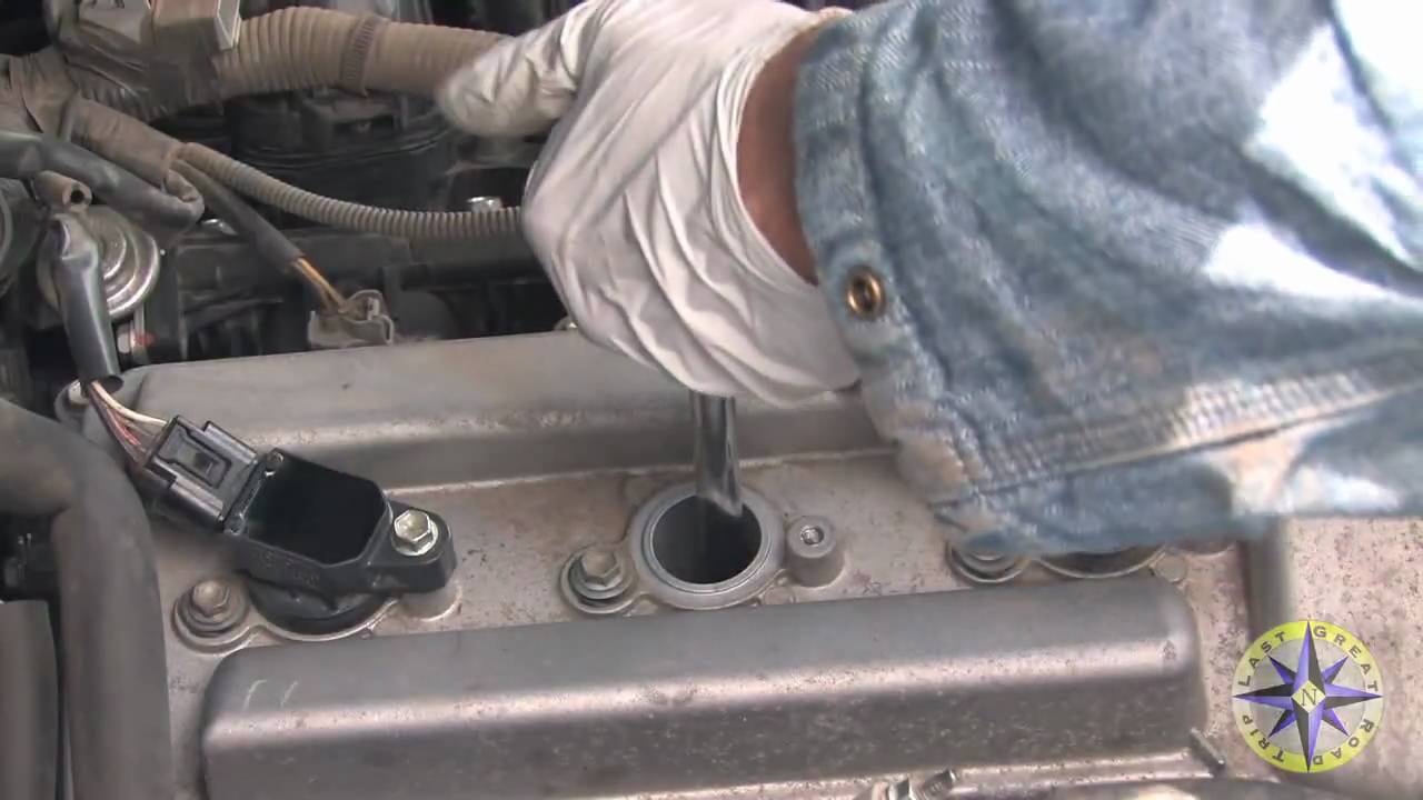 How To Change Spark Plugs On A FJ Cruiser