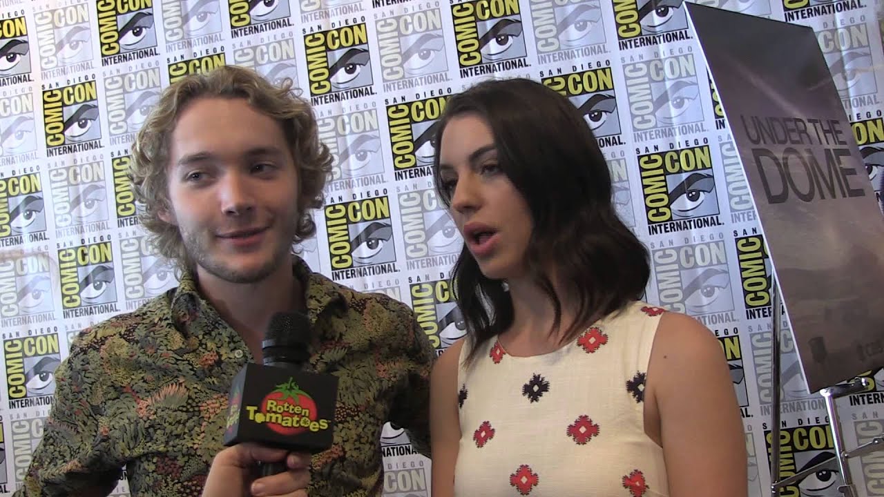 Reign at Comic-Con 2014