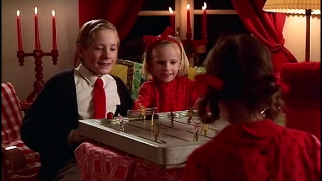 Astrid Lindgrens jul - Lucka 17 - Lotta på Bråkmakargatan firar jul
