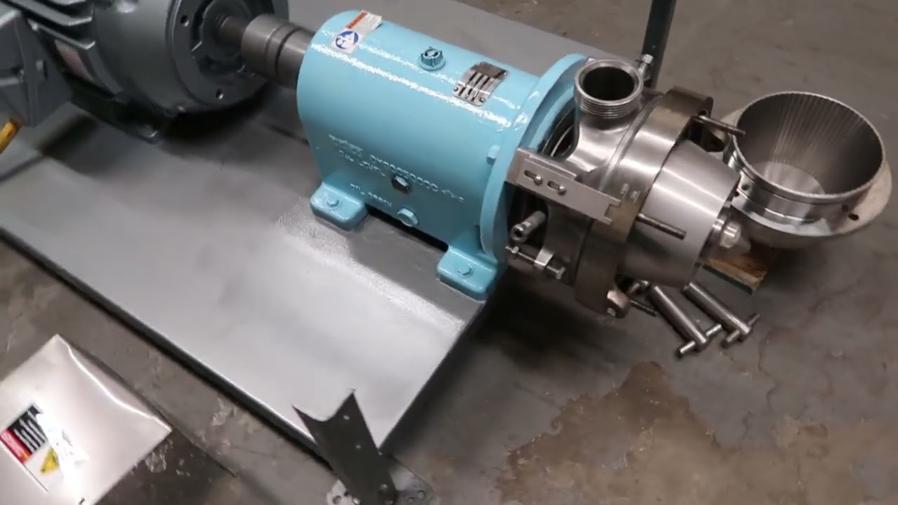 Waukesha 15 HP Stainless Horizontal Colloid Mill, Grooved Rotor/Stator | 8634