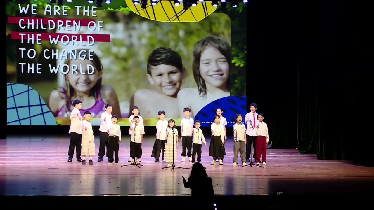 BaHan《We Are the World》      音乐无国界，世界是一家人。博文缅中英三语全日制学校用歌声唱响团结与爱。