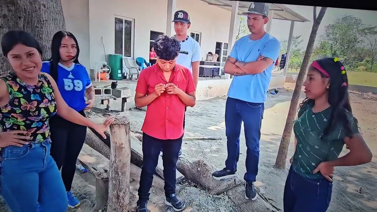 Melissa Llego Desid1d4 a R*mperl3  la Madrw a Malena del pel0 la saco de su casa y 