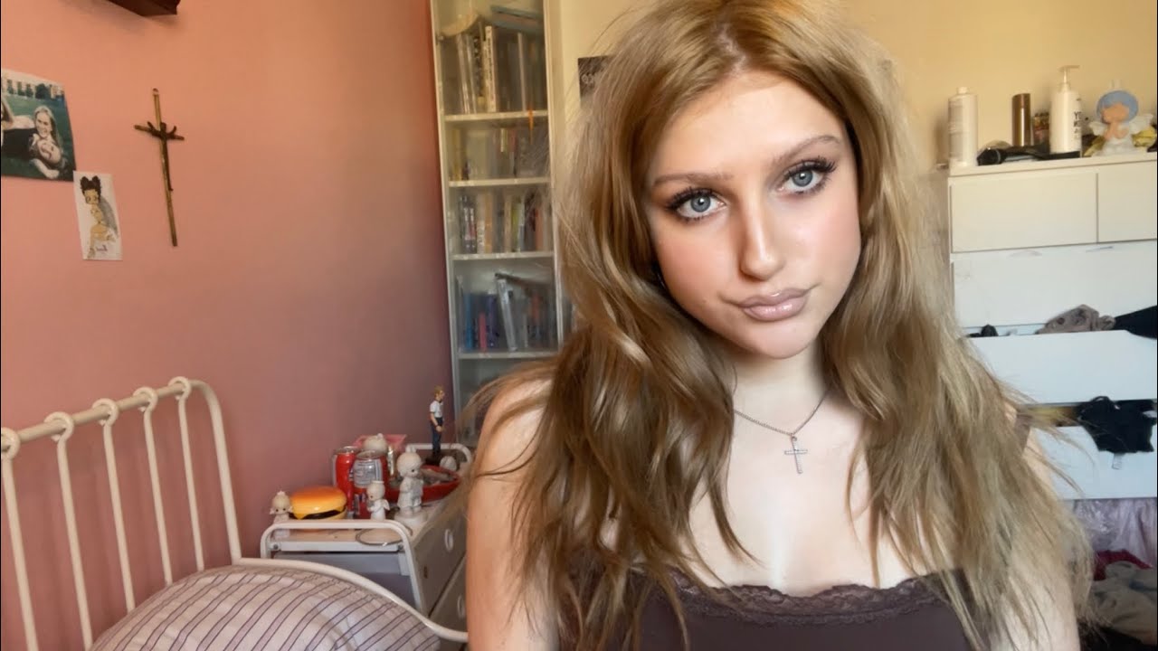FEELING WORTHLESS SO I GOT HIGH AND DID A MAKEUP TUTORIAL 