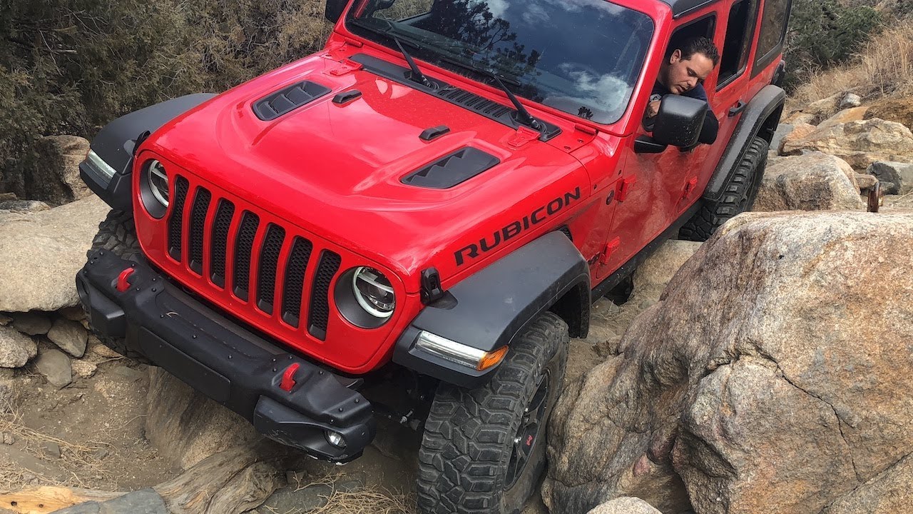 New Jeep Wrangler JLU Rubicon Attempts Carnage Canyon