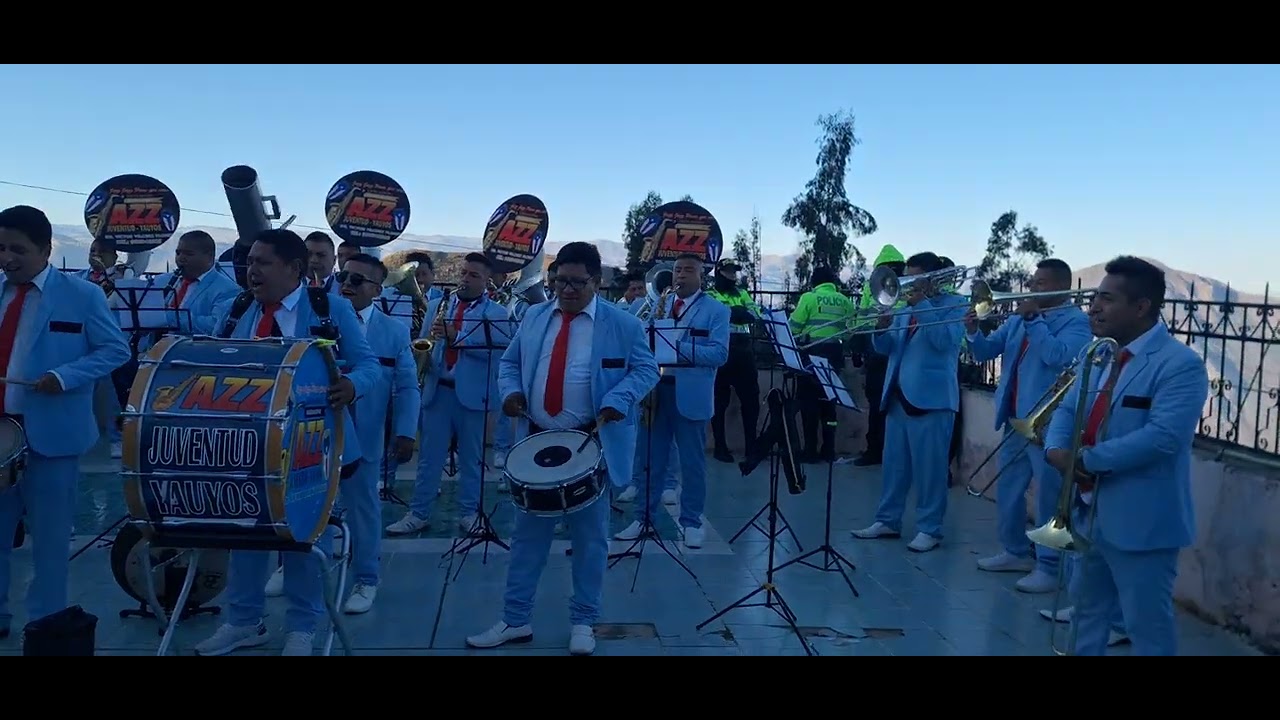 BANDA JAZZ JUVENTUD YAUYOS CEL  998948565 VICTOR VILCHEZ  HUAYNOS DE MODAAAAA