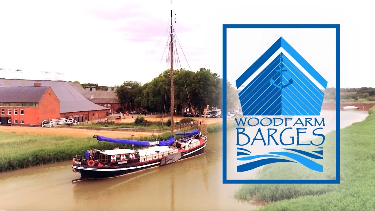 Dog-friendly holiday barge at Snape Maltings - Onderneming