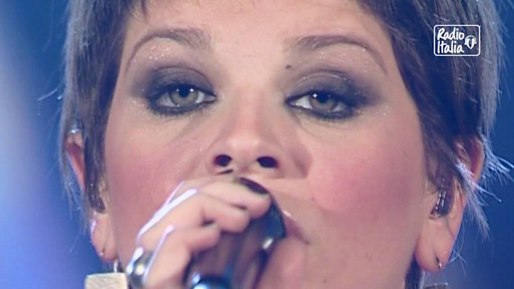 Alessandra Amoroso - Mi sei venuto a cercare tu