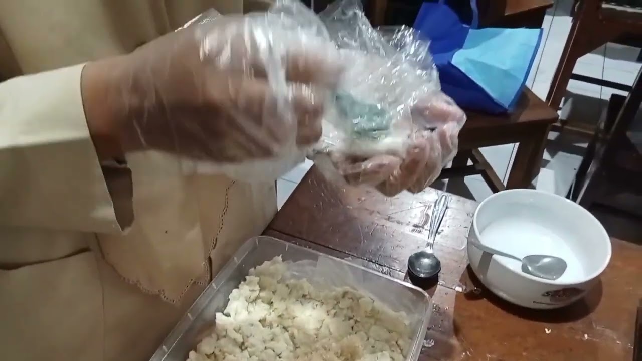 Praktek Membuat Getuk Ghotri | Kelompok 9 
