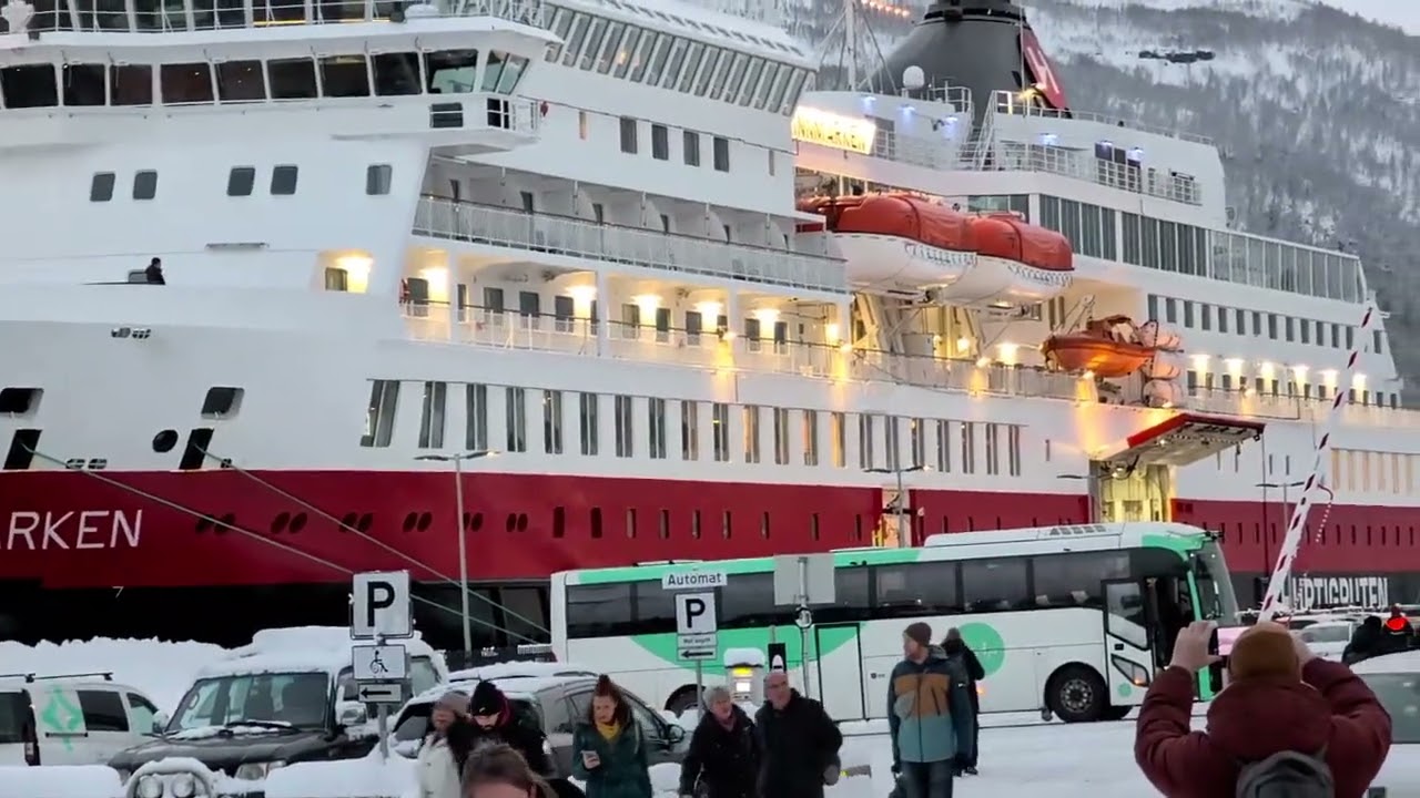 🚢 MS Finnmarken (MS Otto Sverdrup), Norwegian coastal ship ⚓ #finnmark #ship #coastal #boat #water 