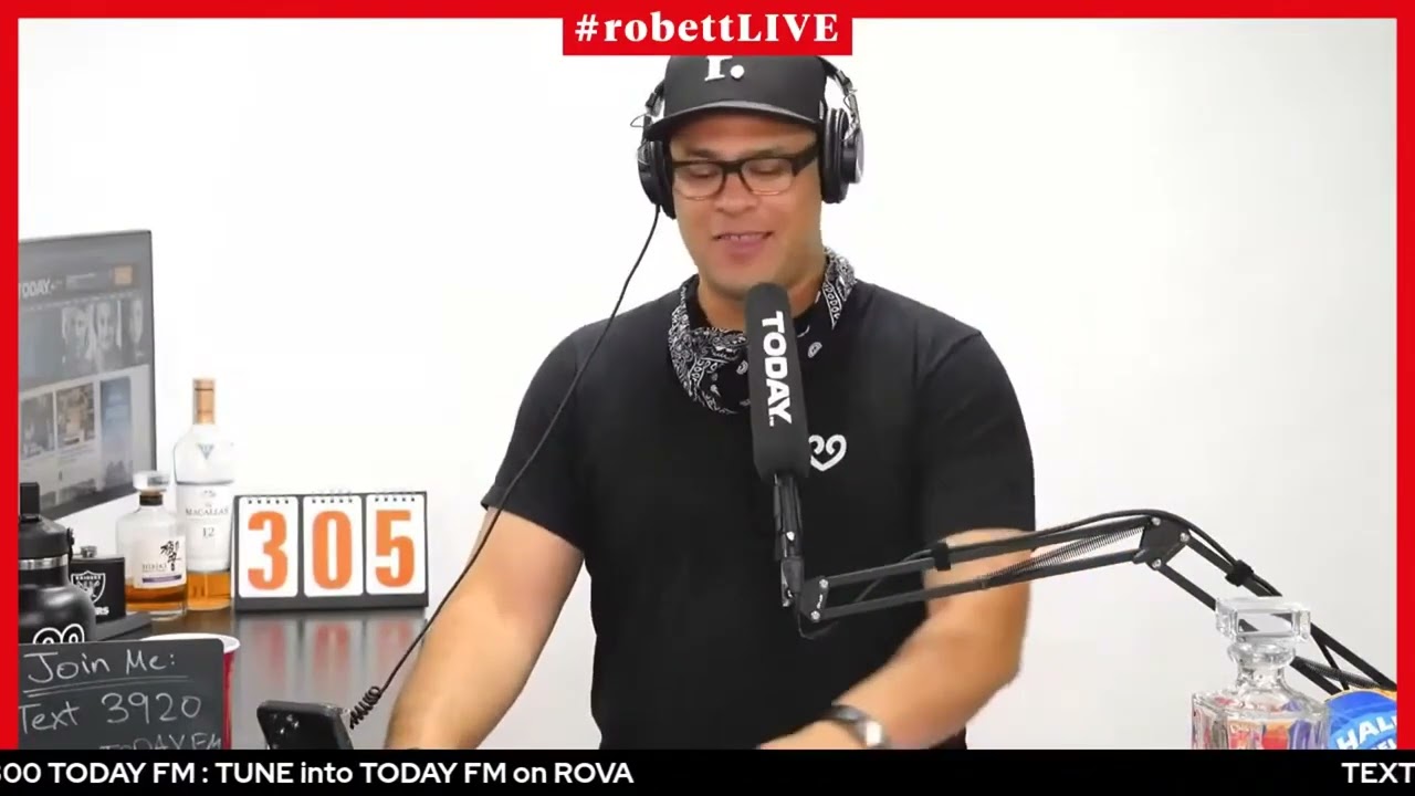 'Learn, Share, Repeat' : Lloyd Burr #robettLIVE Ep.305 on TodayFM