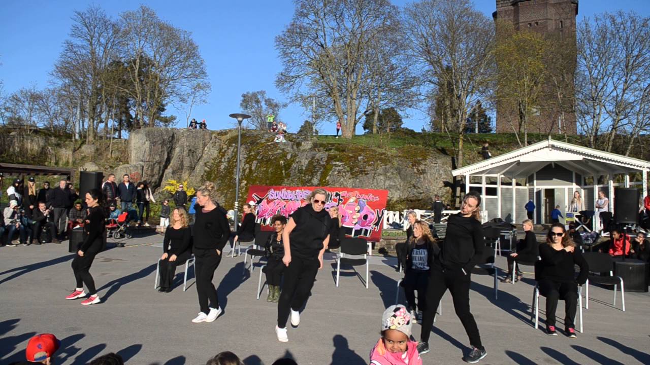 Sundbybergs Dansstudio, Dansens Dag 2016, Helenes vuxengrupp