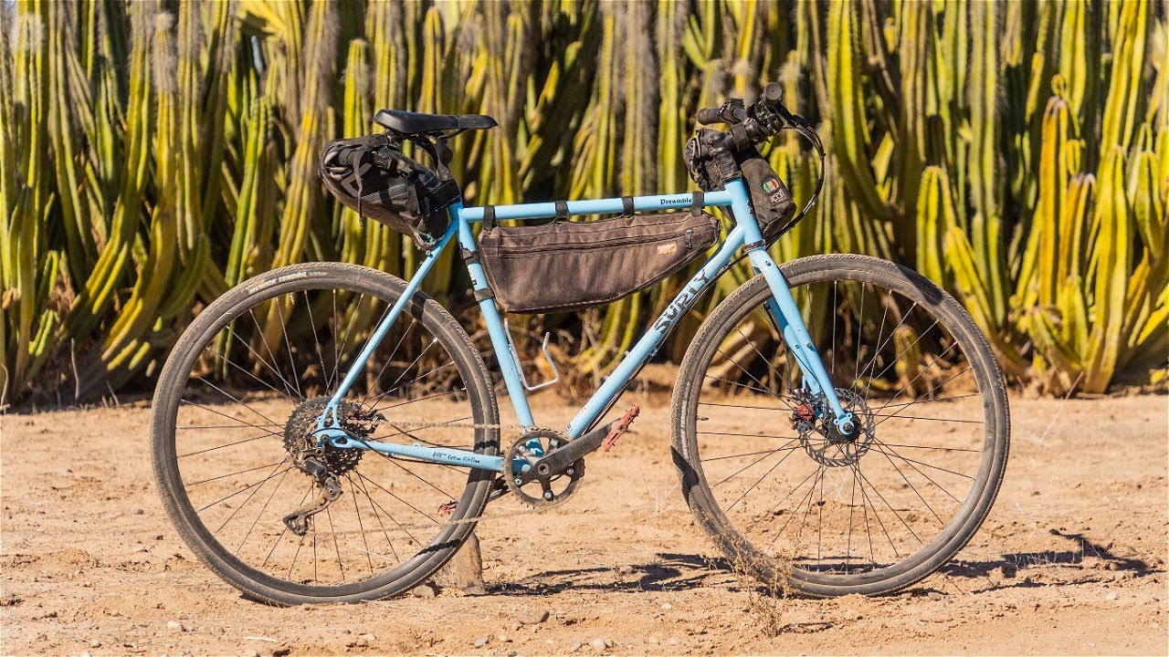 El bautizo de una bici nueva, Surly Preamble