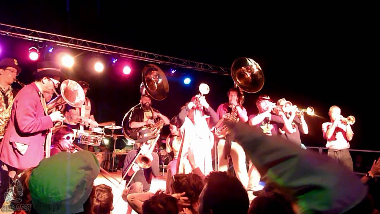 Highway to hell - Fanfare Pustule -Aiguebelette 2012