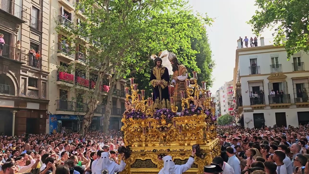 Santo Entierro Magno 2024 Hermandad de San Gonzalo con Virgen de los Reyes (4k Hdr10+) (1)