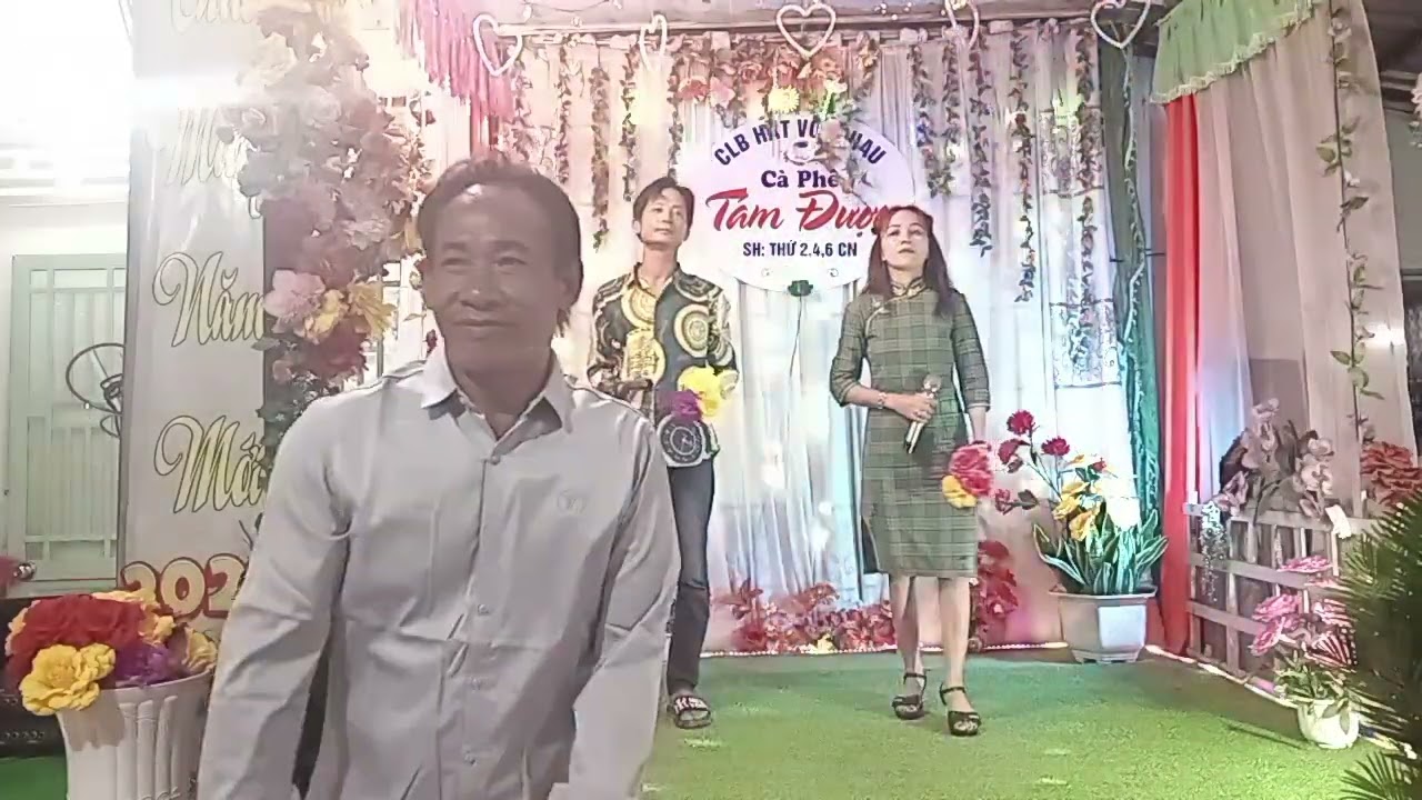 ₫ôi  ngã  chia  ly. T b kìm  tiền  giao luu