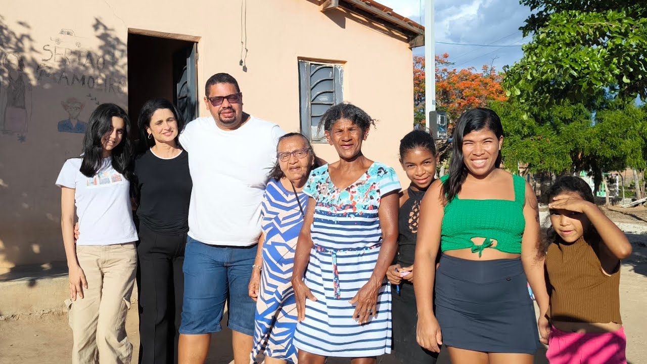 DONA KINOR E JULINHA RECEBEU VISITA UMA FAMÍLIA DE JABOATÃO DOS GUARARAPES PERNAMBUCANO.