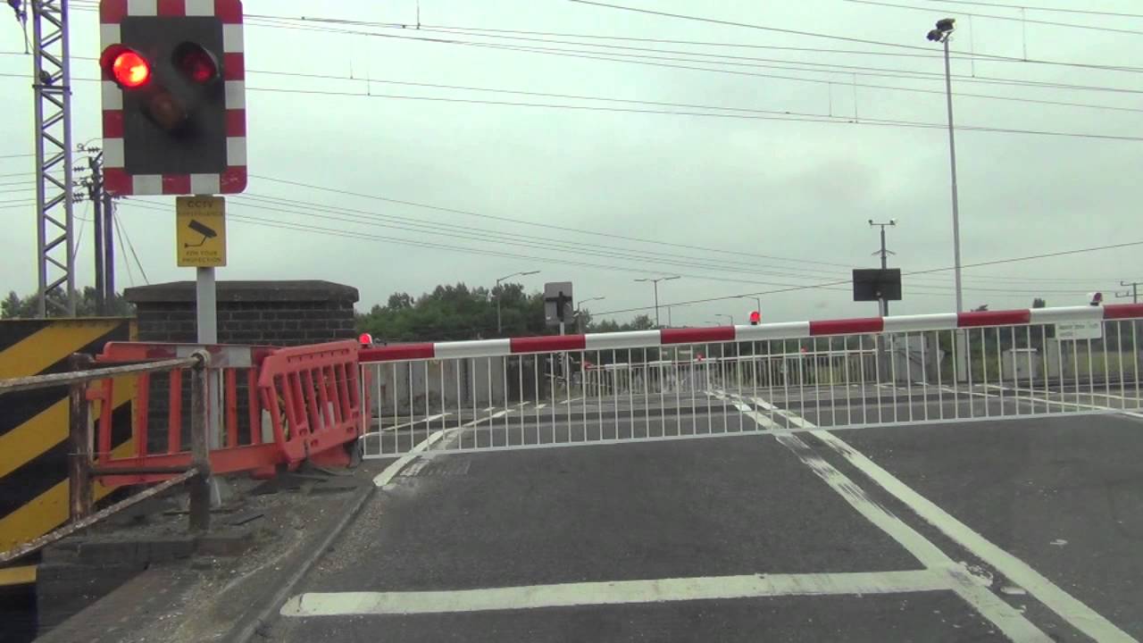 Manningtree Level Crossing HD