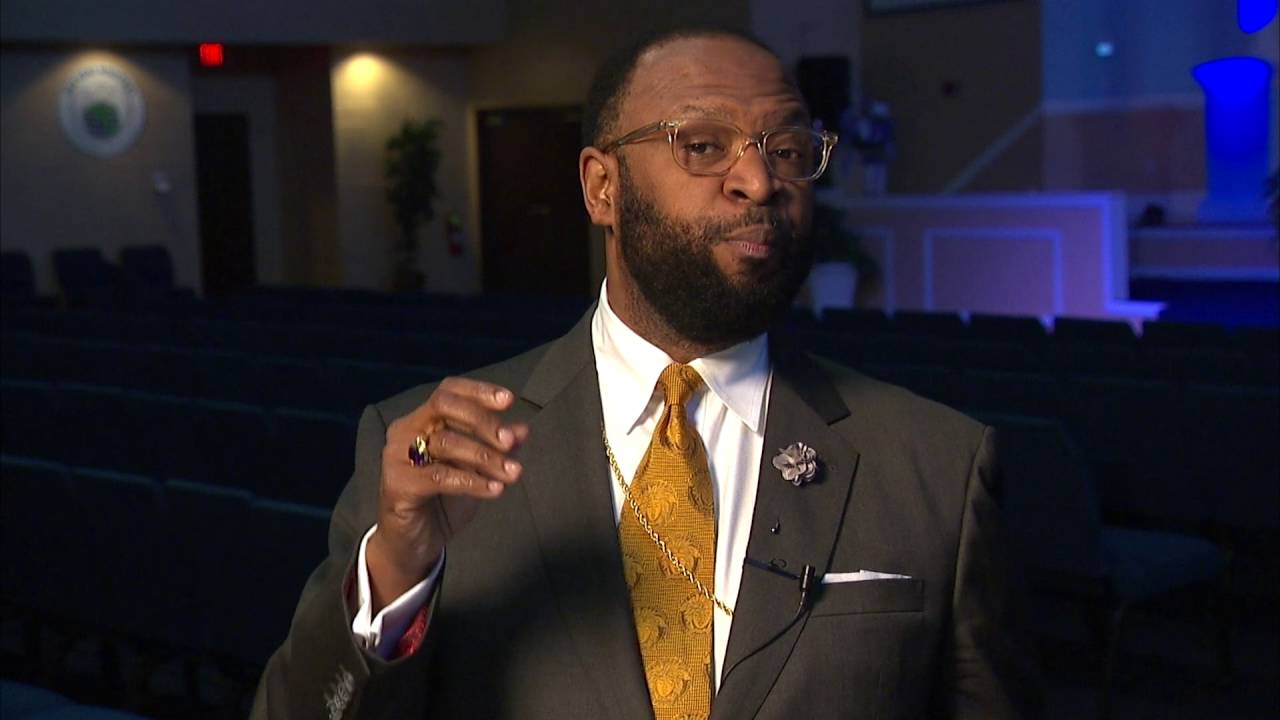 WHAT DOES LOVING GOD WITH ALL OF YOUR HEART LOOK LIKE? RC BLAKES