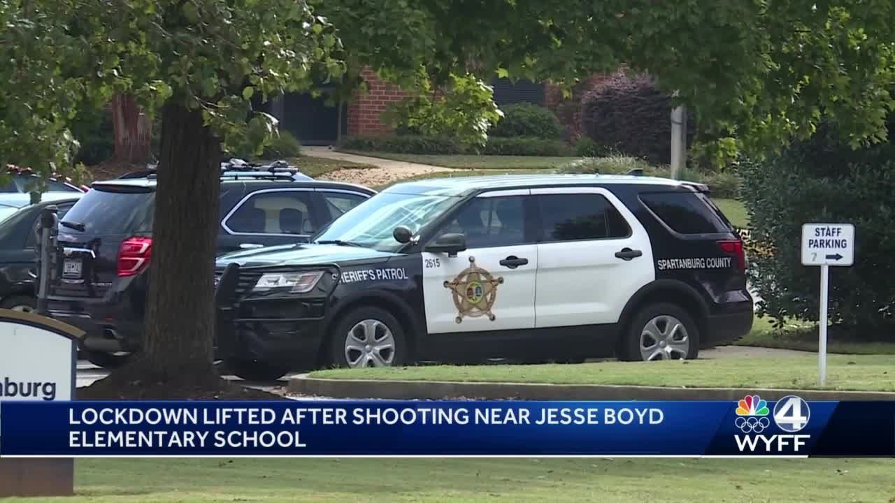 Victim walks to Spartanburg elementary school after apartment shooting, police say