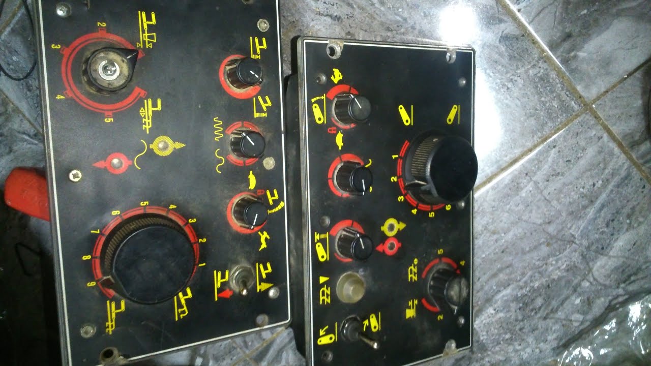 HITCH-TRONIC ,EHR ,Podnosnik  MASSEY FERGUSON po naprawie MF3090