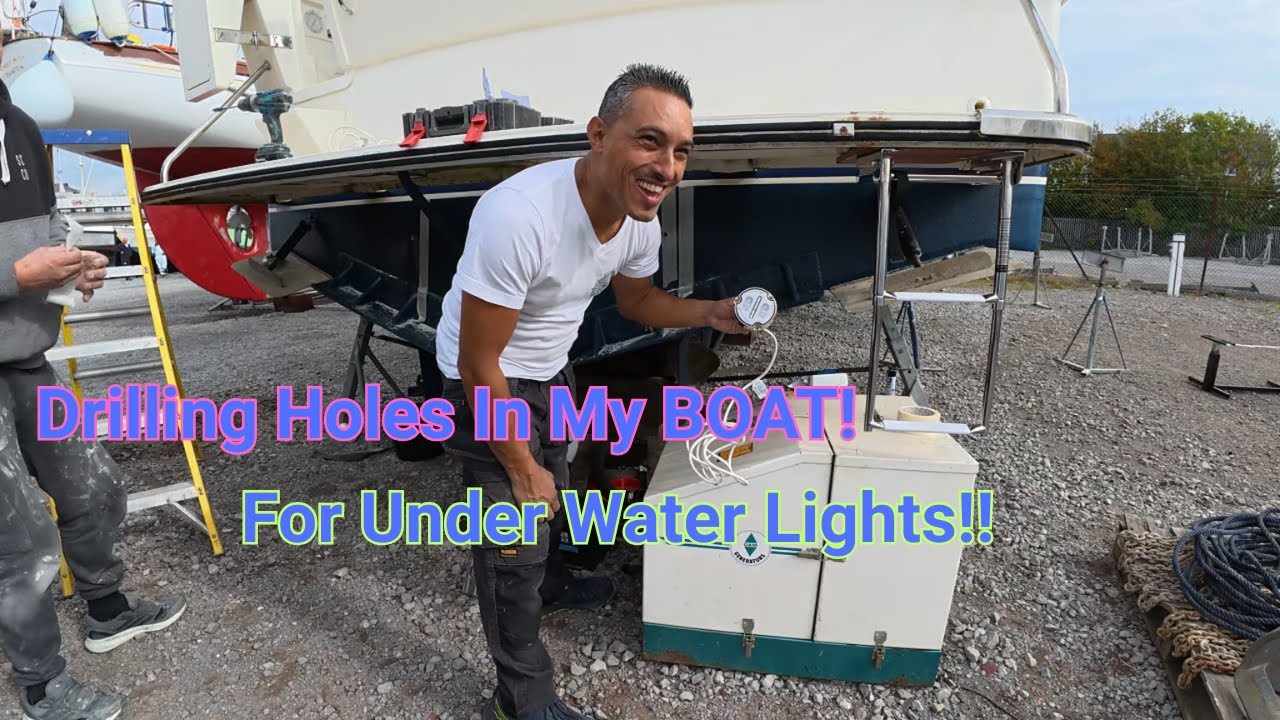 Как установить подводные светильники HELLA APELLO A2 RGB на моторную лодку PRINCESS 415!
