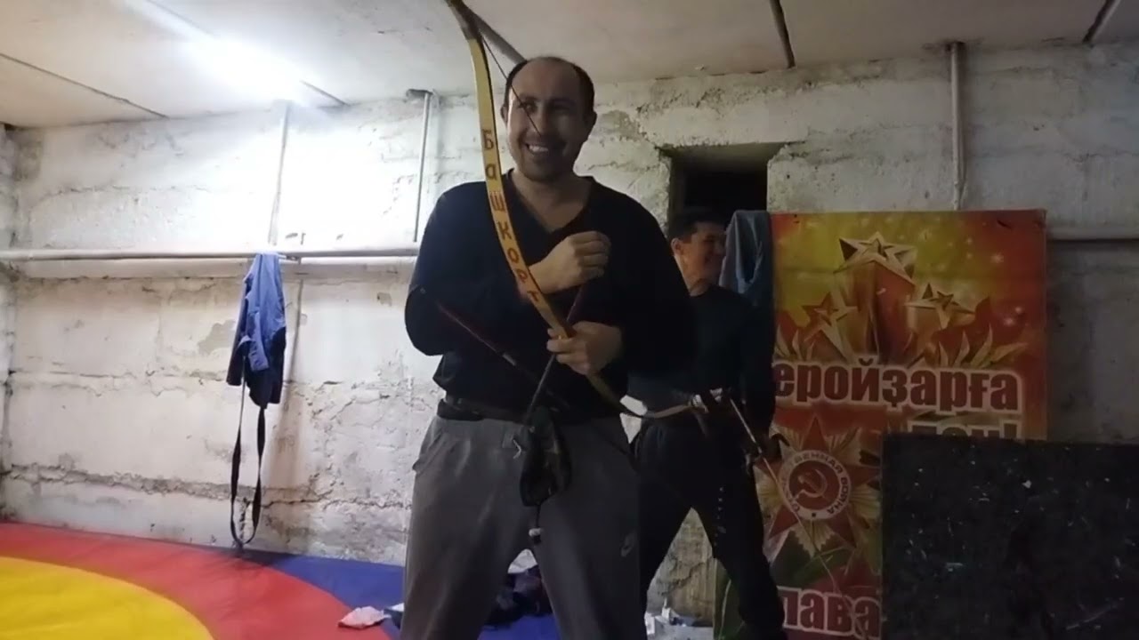 Гафур Рахманголов в тире 